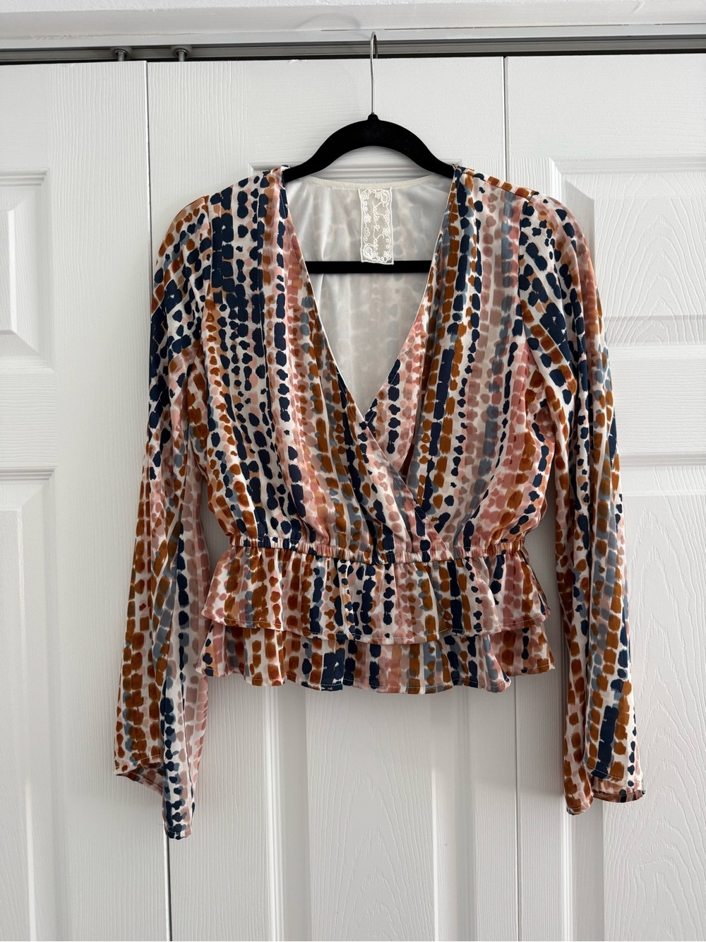 V-Neck Ruffled Blouse in Multi Dot Stripe